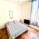 Charmant T2 en Rez-de-jardin terrasse + parking