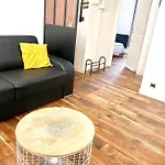 Charmant T2 en Rez-de-jardin terrasse + parking